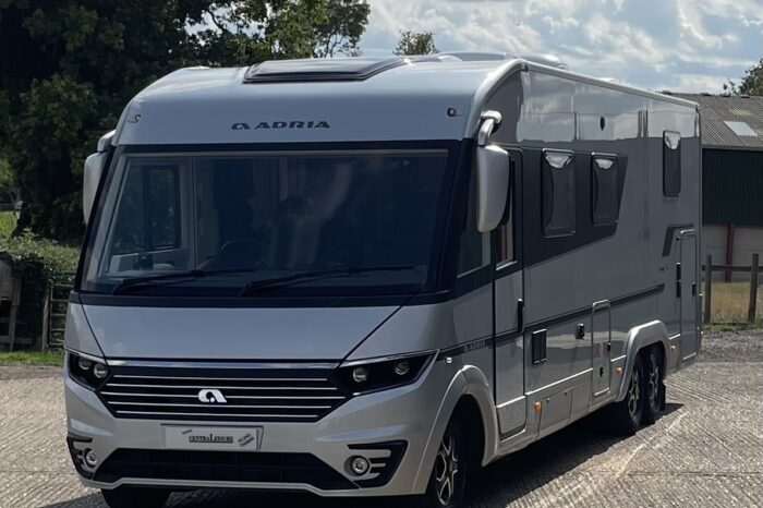 Adria Sonic Supreme 810SC